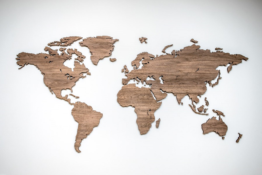 Didelis medinis pasaulio žemėlapis sieninis su valstybėmis Riešutas